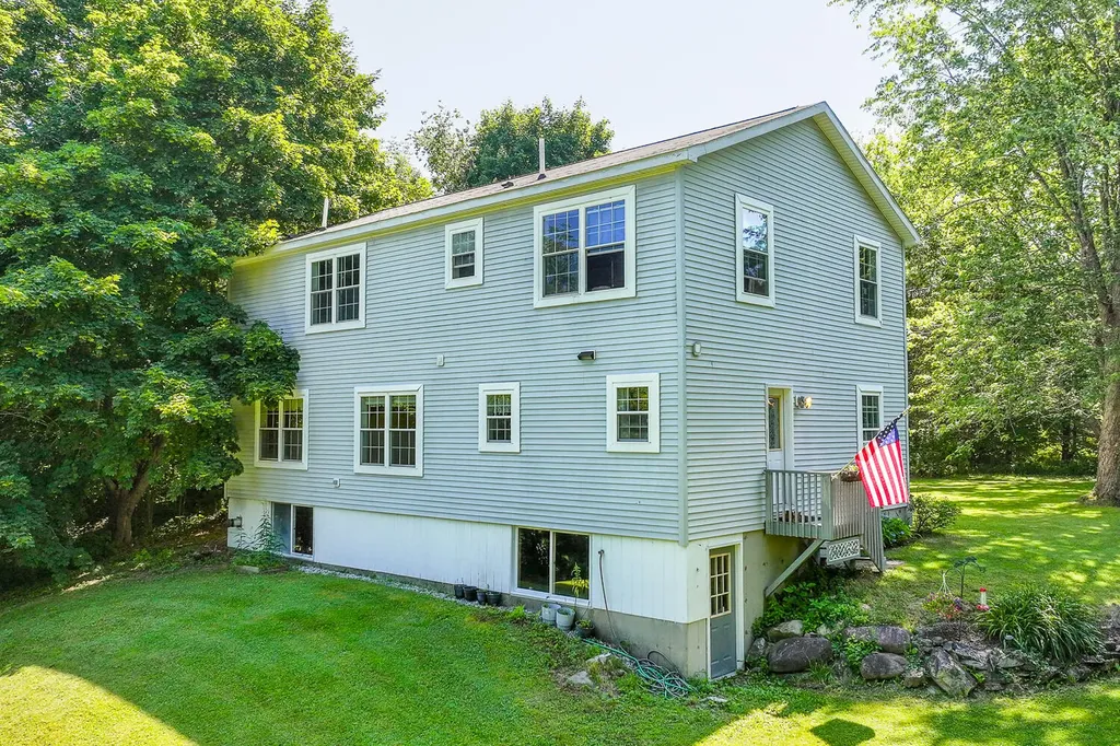 125 Cross Street Rockport ME 04856