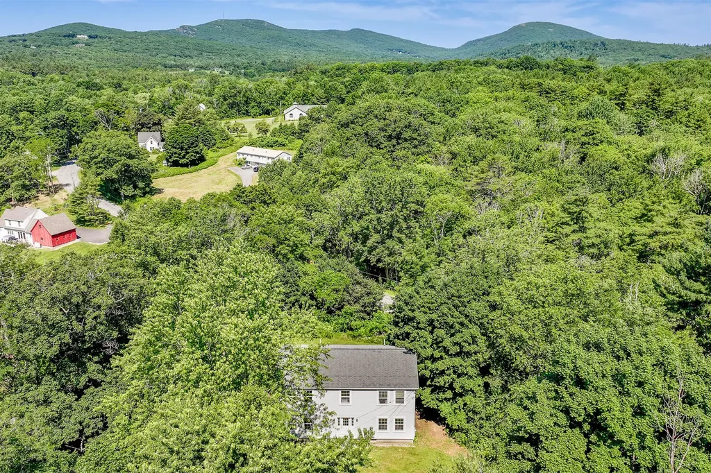 125 Cross Street Rockport ME 04856