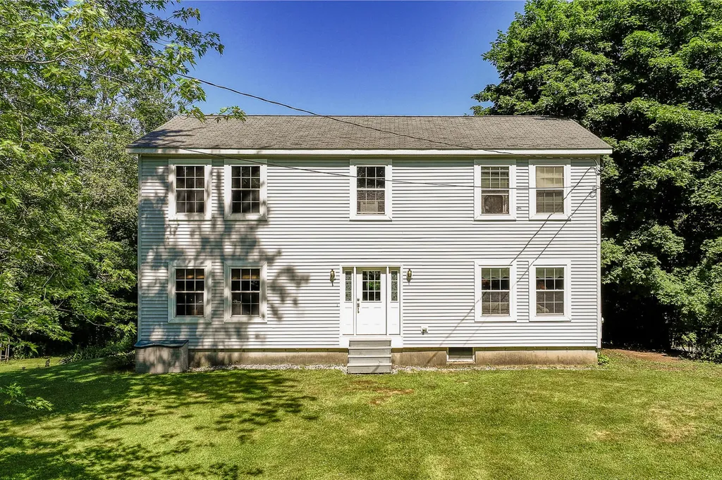 125 Cross Street Rockport ME 04856