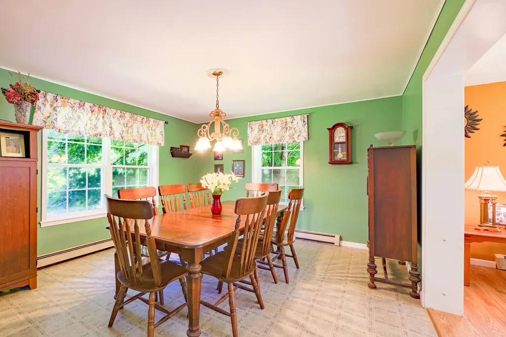 125 Cross Street Rockport ME 04856