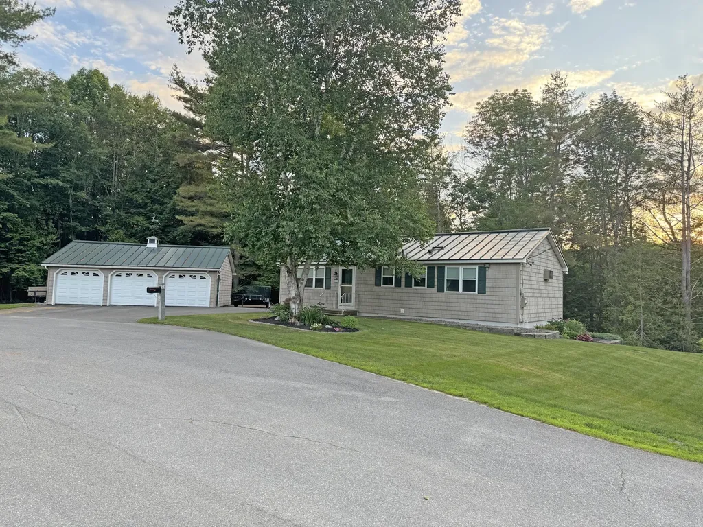 71 Danielle Avenue Benton ME 04901