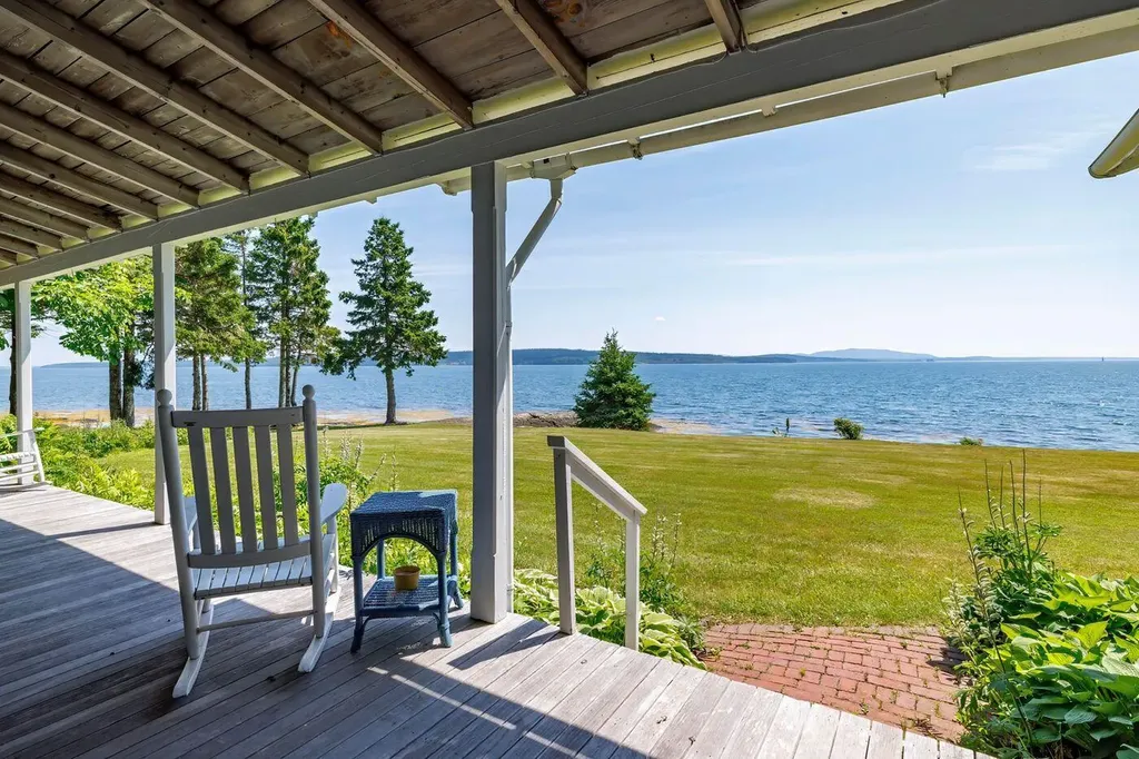 59 Willeke Lane Brooklin ME 04616
