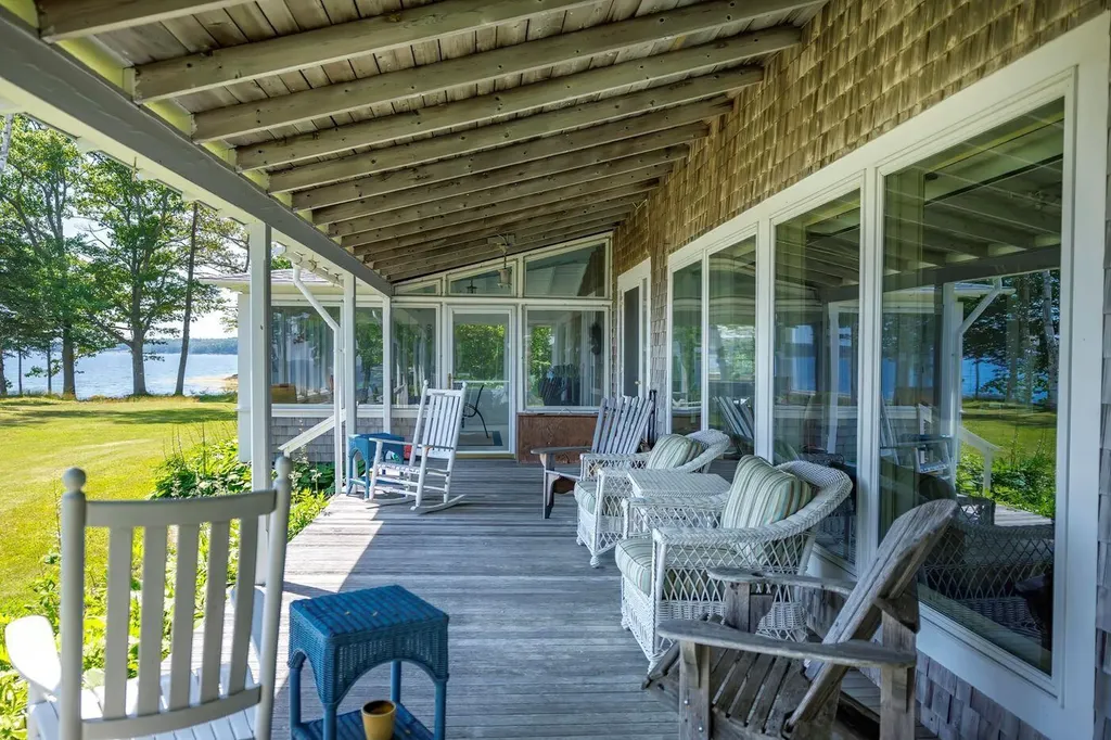 59 Willeke Lane Brooklin ME 04616