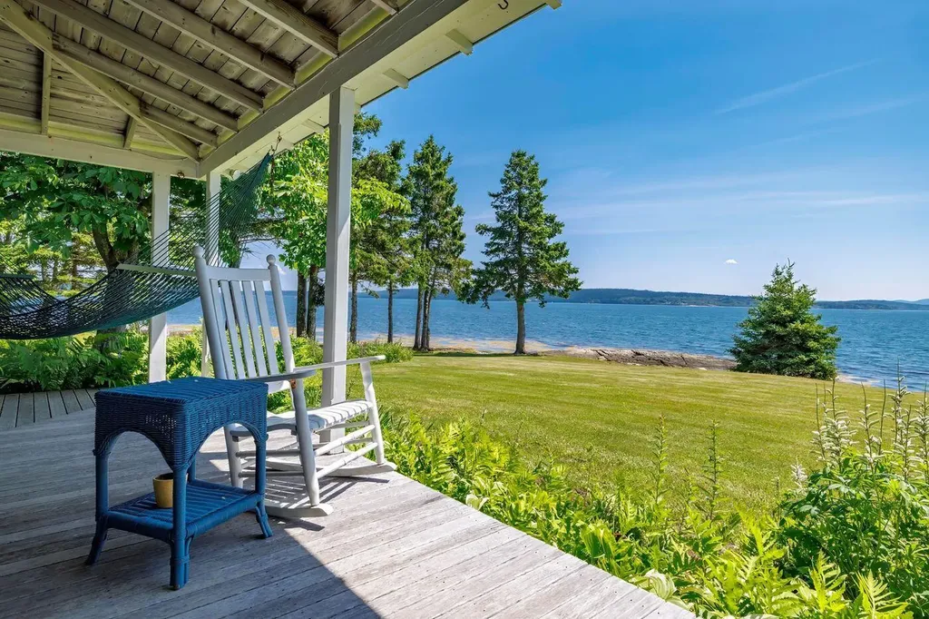 59 Willeke Lane Brooklin ME 04616