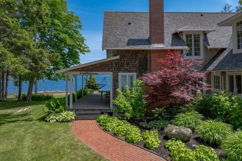 59 Willeke Lane Brooklin ME 04616