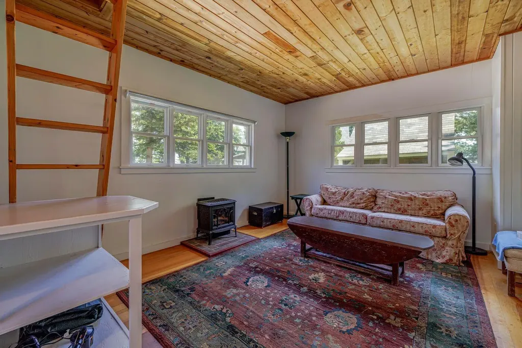 59 Willeke Lane Brooklin ME 04616