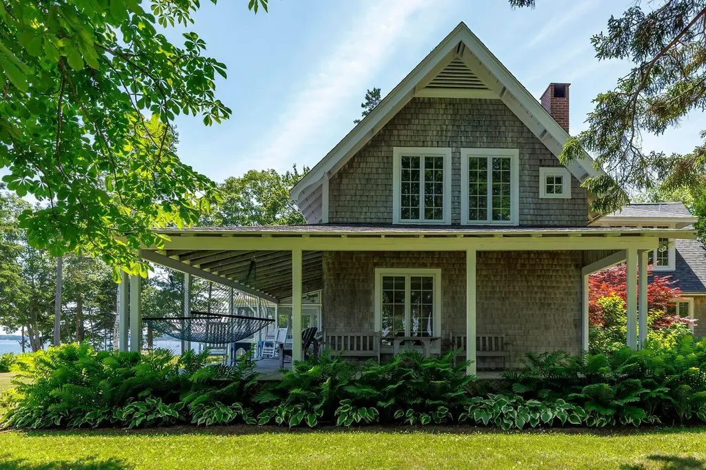 59 Willeke Lane Brooklin ME 04616