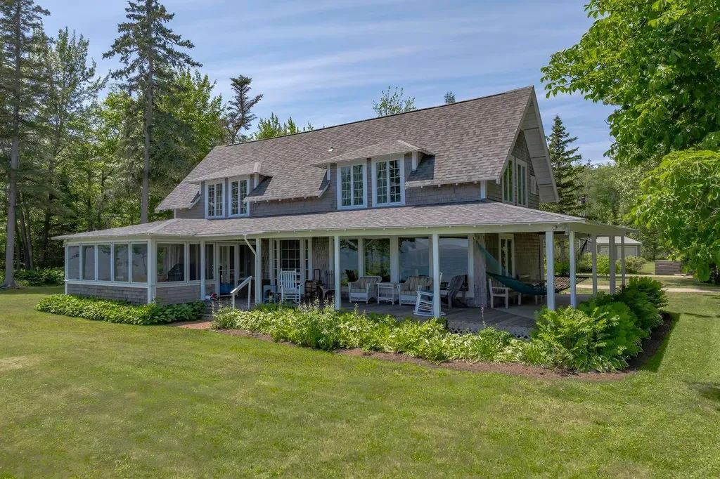 59 Willeke Lane Brooklin ME 04616