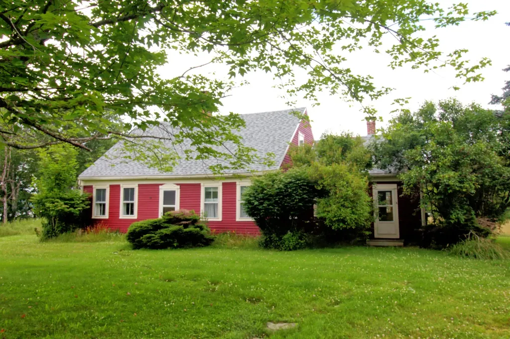 Orland ME 04472