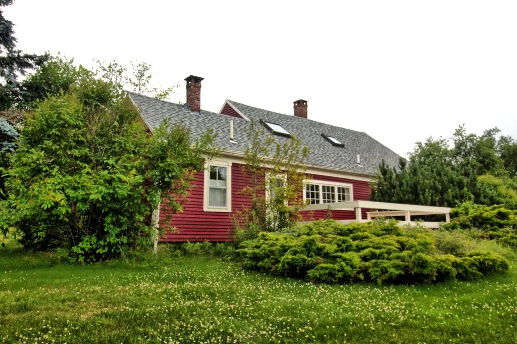 Orland ME 04472