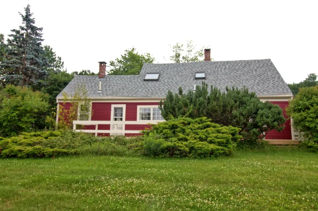 Orland ME 04472