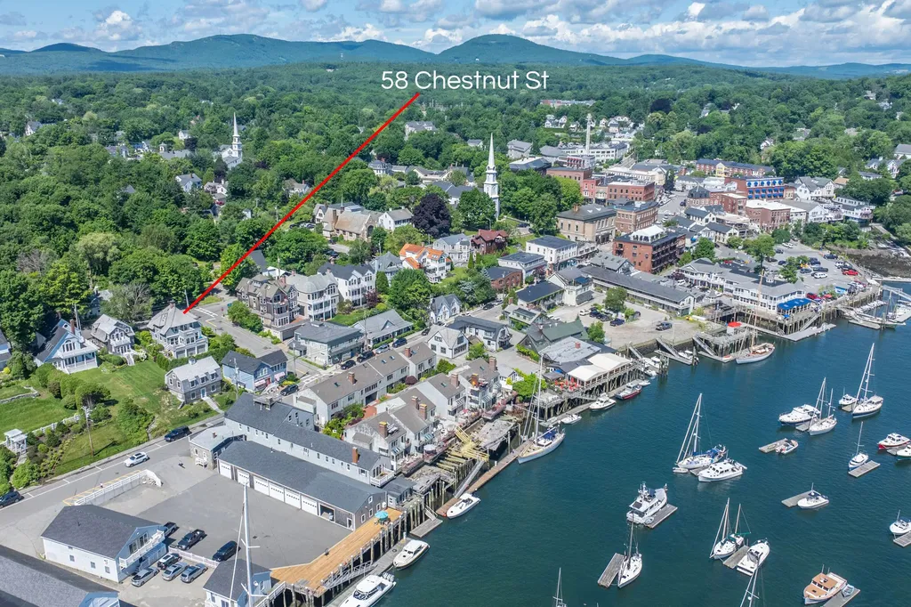 58 Chestnut Street Camden ME 04843