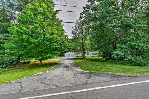 304 Pond Road West Gardiner ME 04345