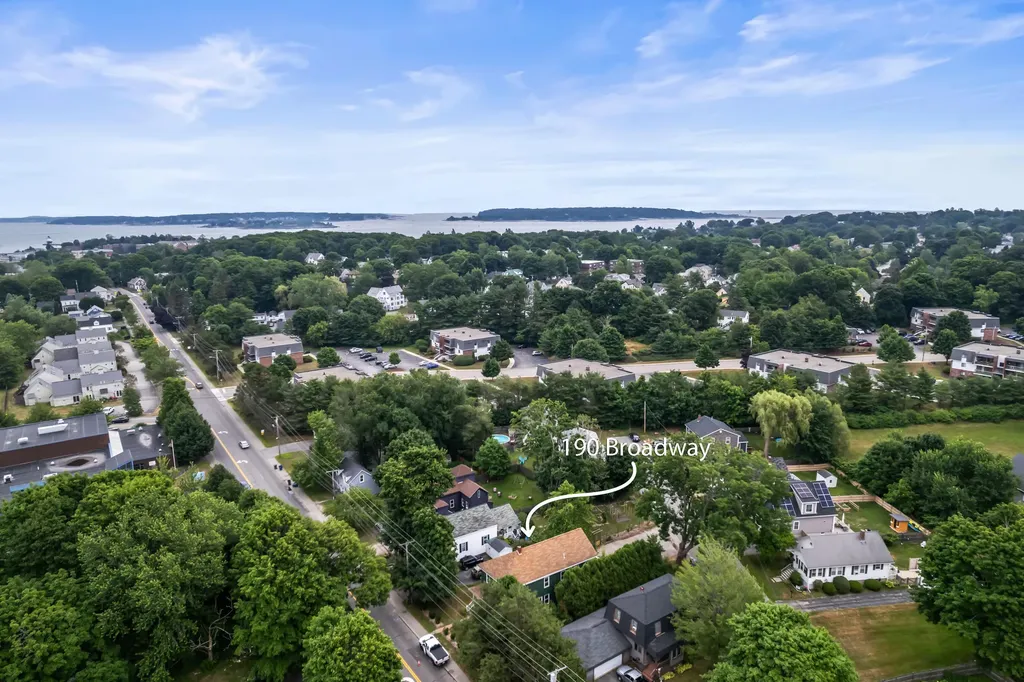 190 Broadway South Portland ME 04106