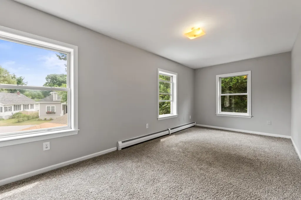 190 Broadway South Portland ME 04106