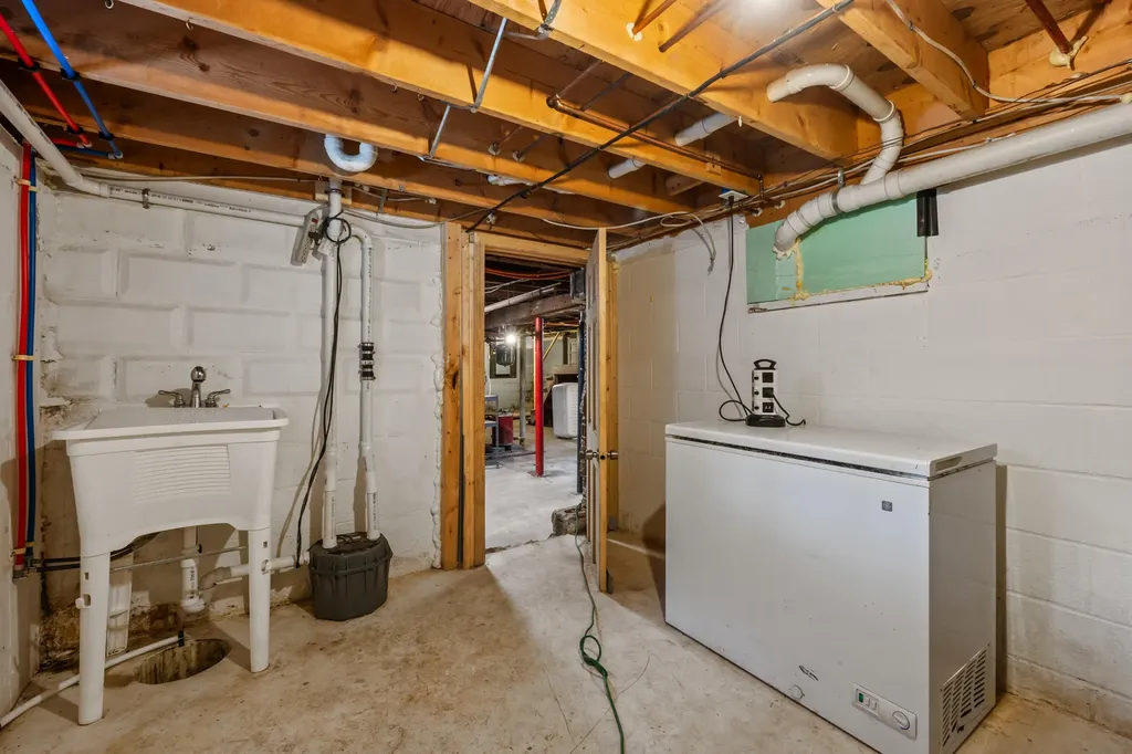 190 Broadway South Portland ME 04106
