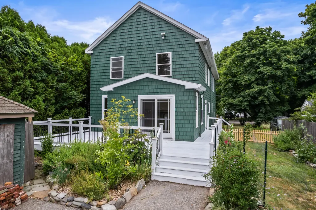 190 Broadway South Portland ME 04106