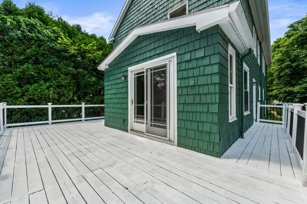 190 Broadway South Portland ME 04106