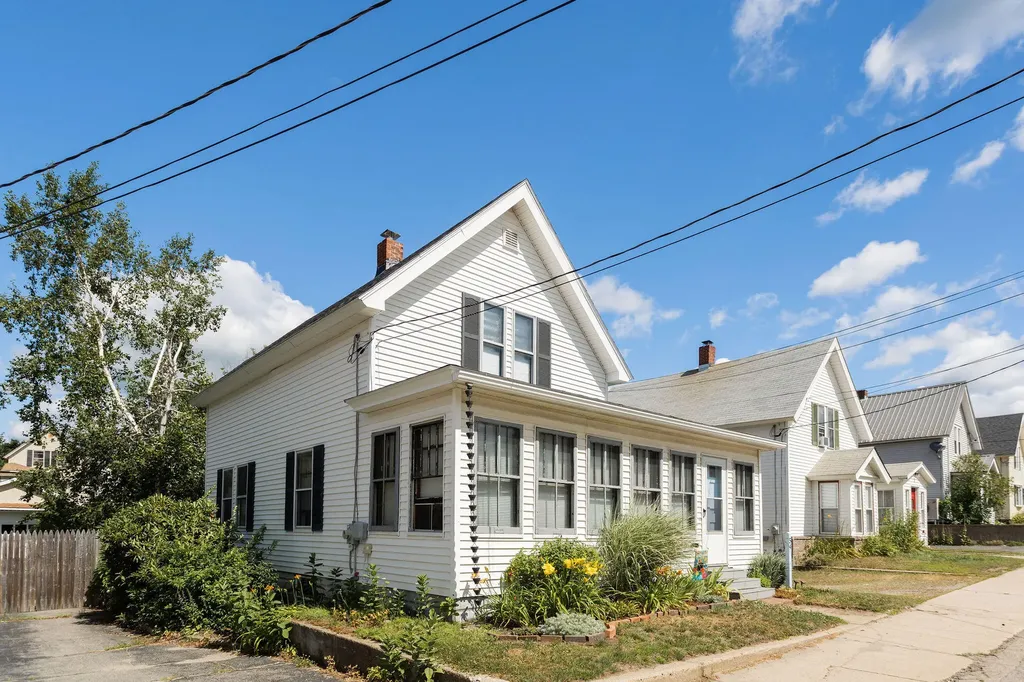54 Cottage Street Sanford ME 04073