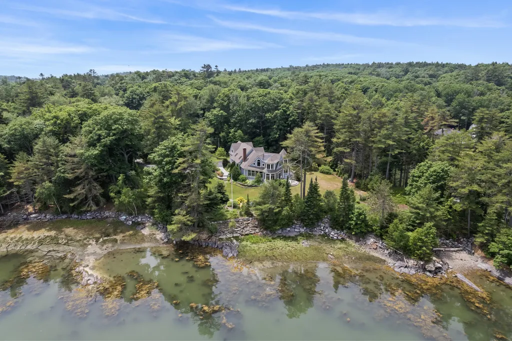 152 Gurnet Landing Road Harpswell ME 04079