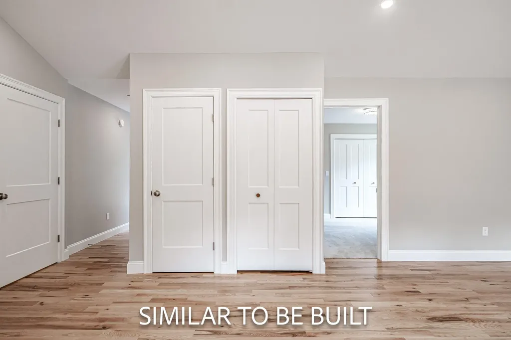 16 Heritage Way Saco ME 04072