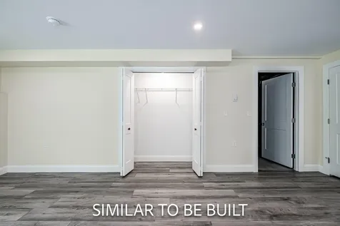 16 Heritage Way Saco ME 04072