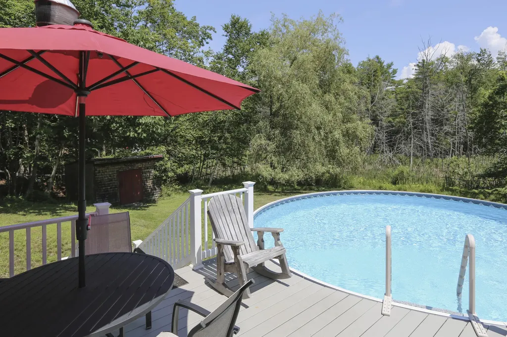16 W Side Drive Verona Island ME 04416