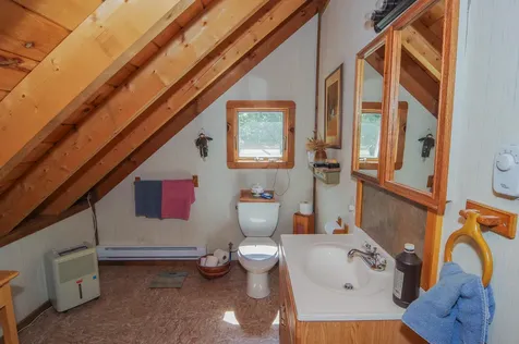 8 Frost Road Dover-foxcroft ME 04426