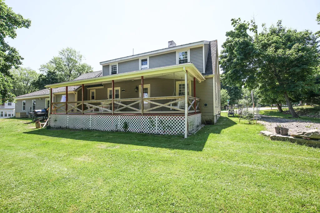25 Gardner Avenue Machias ME 04654