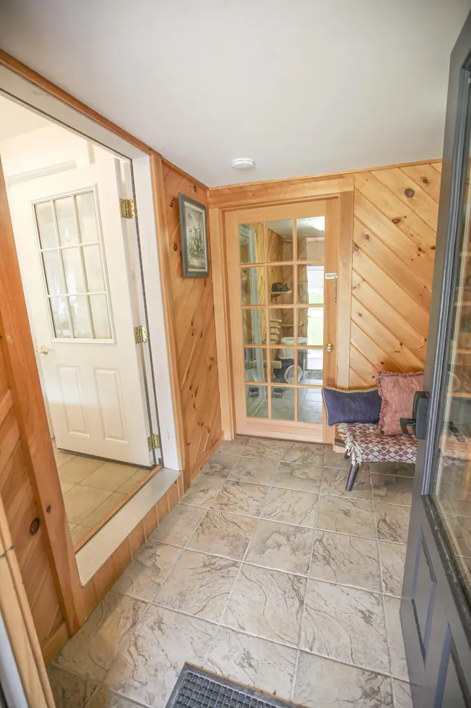 25 Gardner Avenue Machias ME 04654