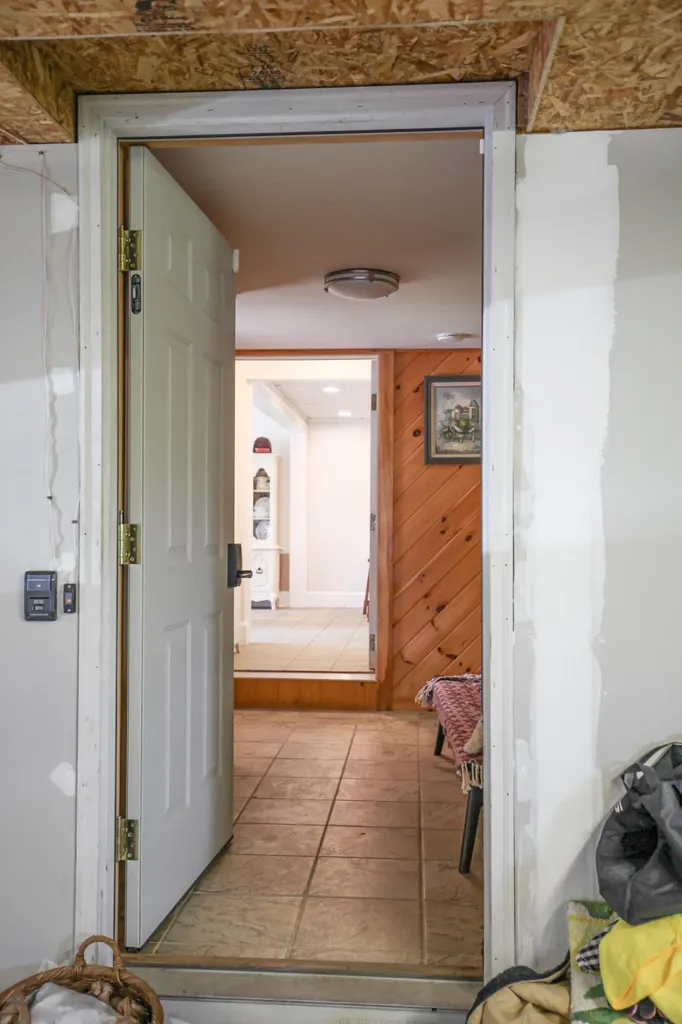 25 Gardner Avenue Machias ME 04654