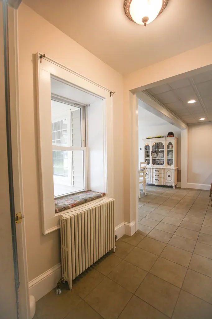 25 Gardner Avenue Machias ME 04654