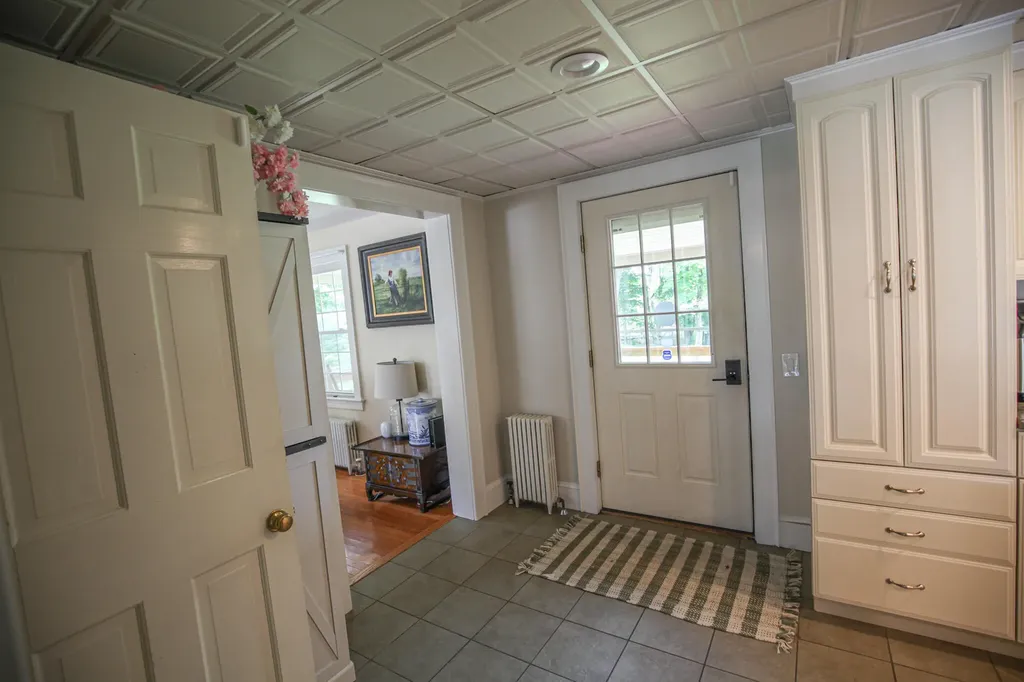 25 Gardner Avenue Machias ME 04654