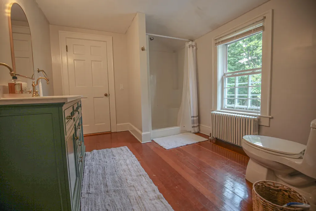 25 Gardner Avenue Machias ME 04654