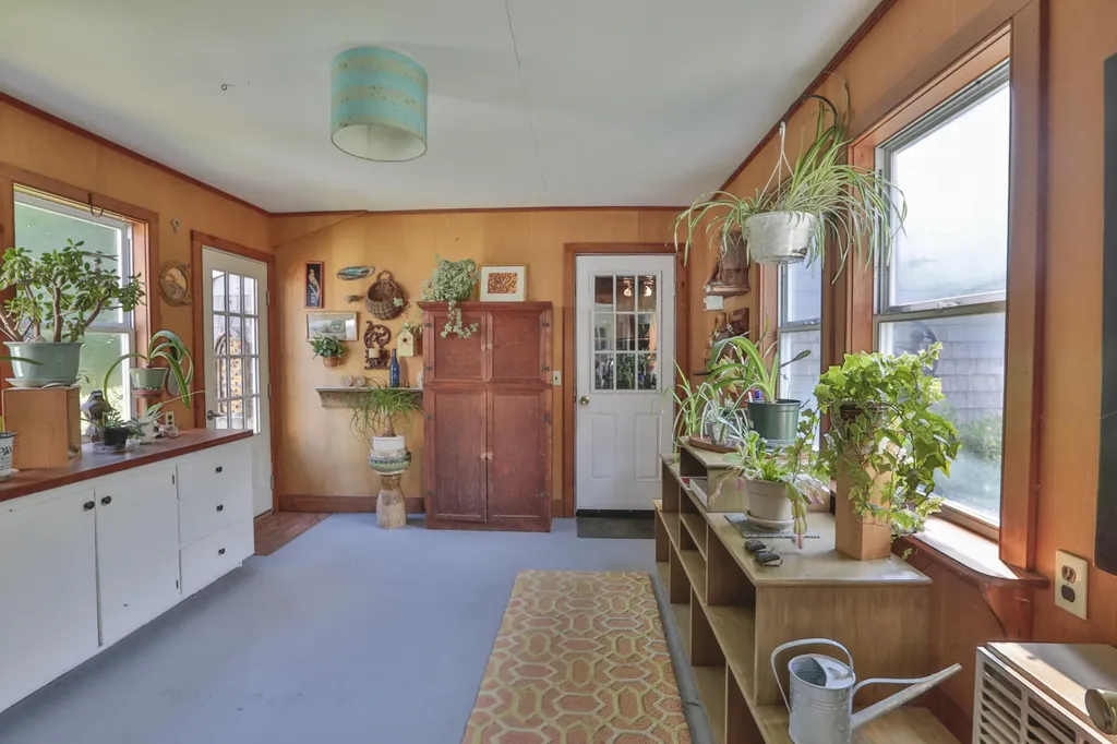 661 Lincolnville Road Belmont ME 04952