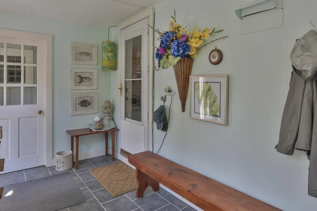 661 Lincolnville Road Belmont ME 04952