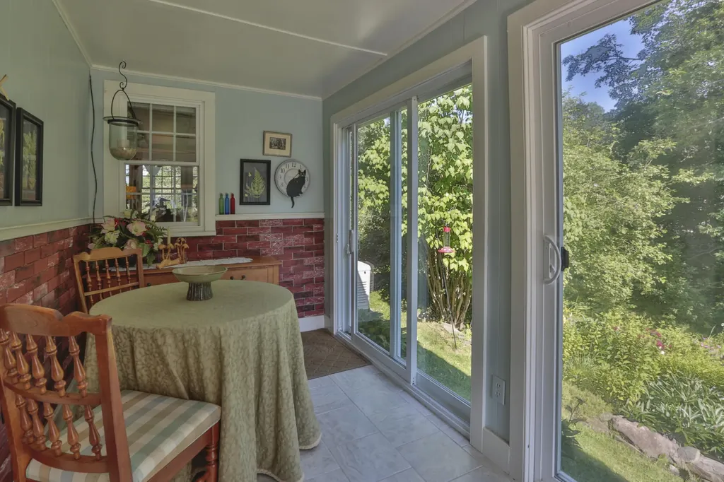 661 Lincolnville Road Belmont ME 04952