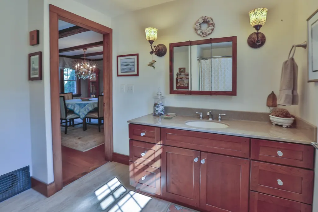 661 Lincolnville Road Belmont ME 04952