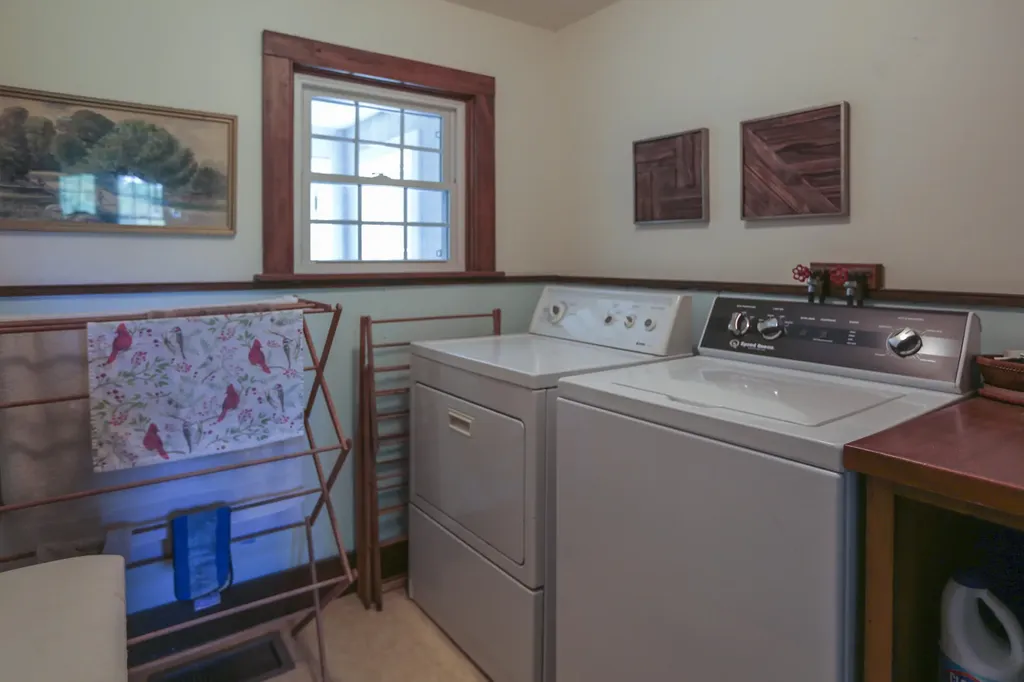 661 Lincolnville Road Belmont ME 04952