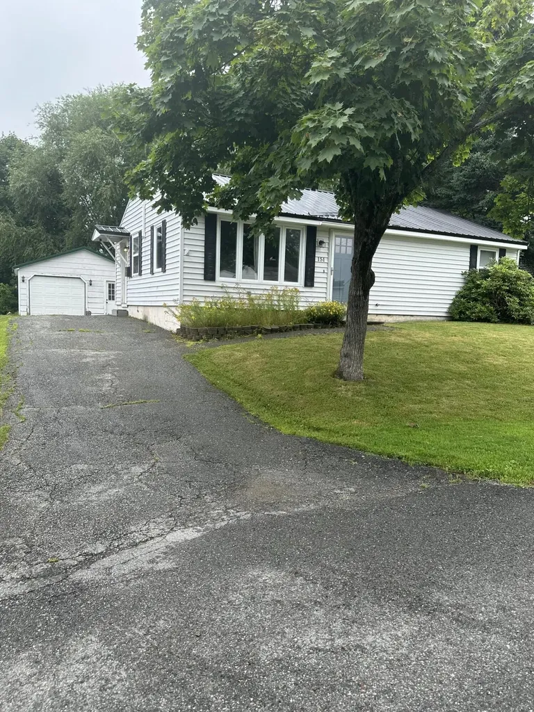 151 Thornton Road Bangor ME 04401