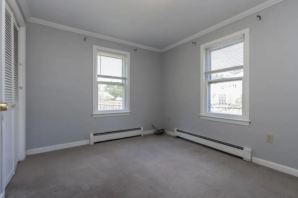 35 Sterling Drive Westbrook ME 04092