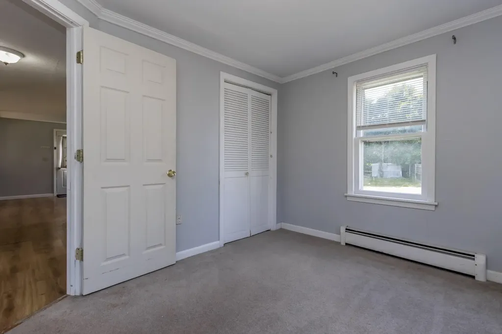35 Sterling Drive Westbrook ME 04092