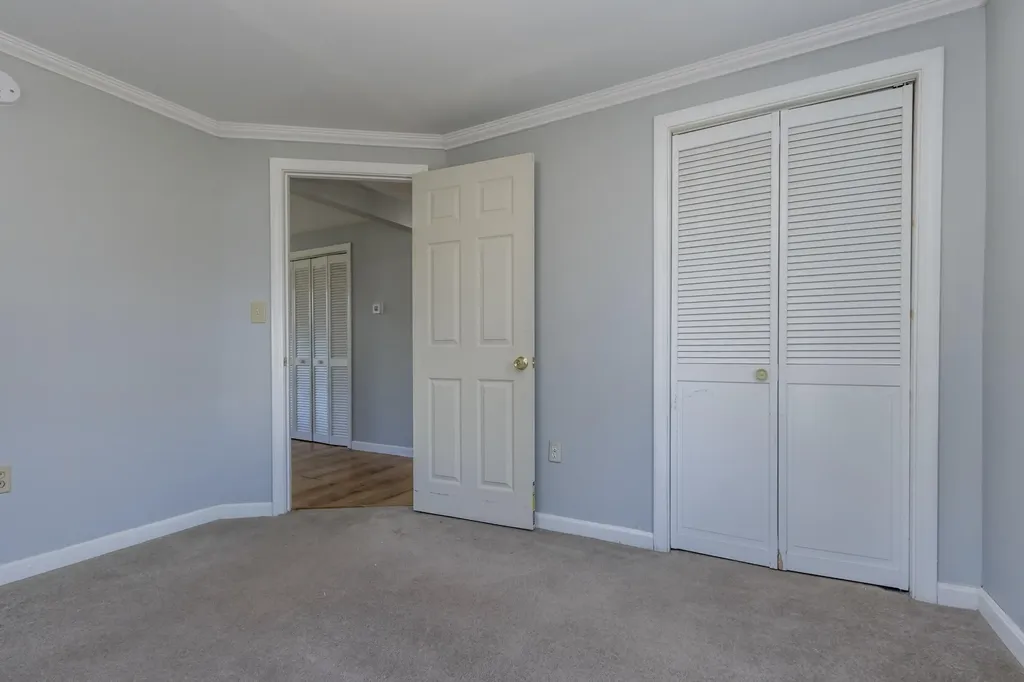 35 Sterling Drive Westbrook ME 04092