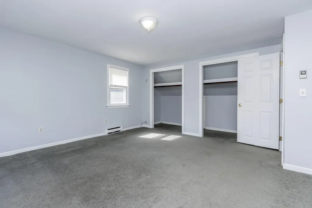 35 Sterling Drive Westbrook ME 04092