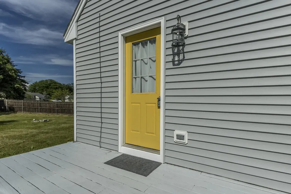 35 Sterling Drive Westbrook ME 04092