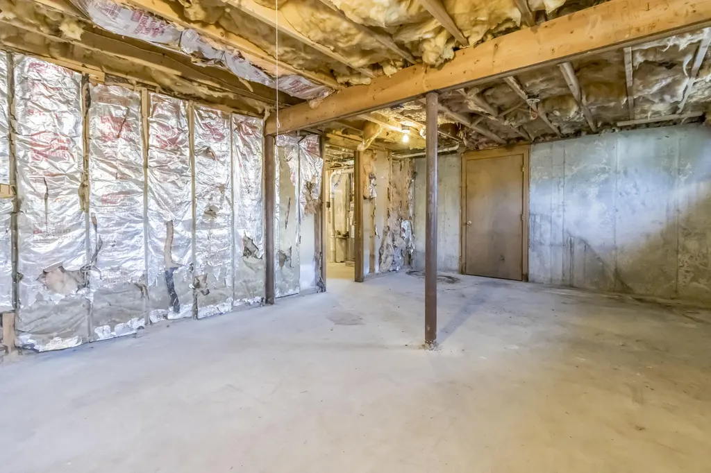 35 Sterling Drive Westbrook ME 04092