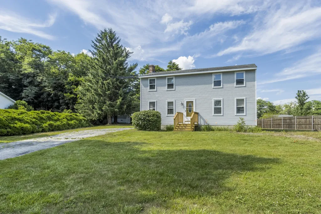 35 Sterling Drive Westbrook ME 04092