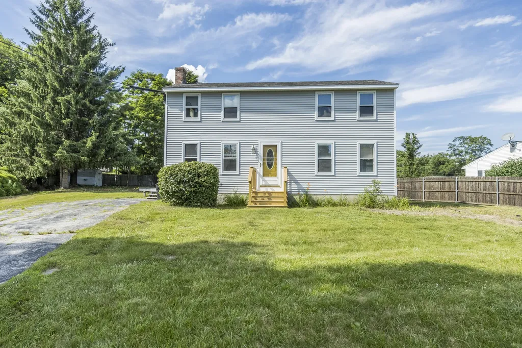 35 Sterling Drive Westbrook ME 04092