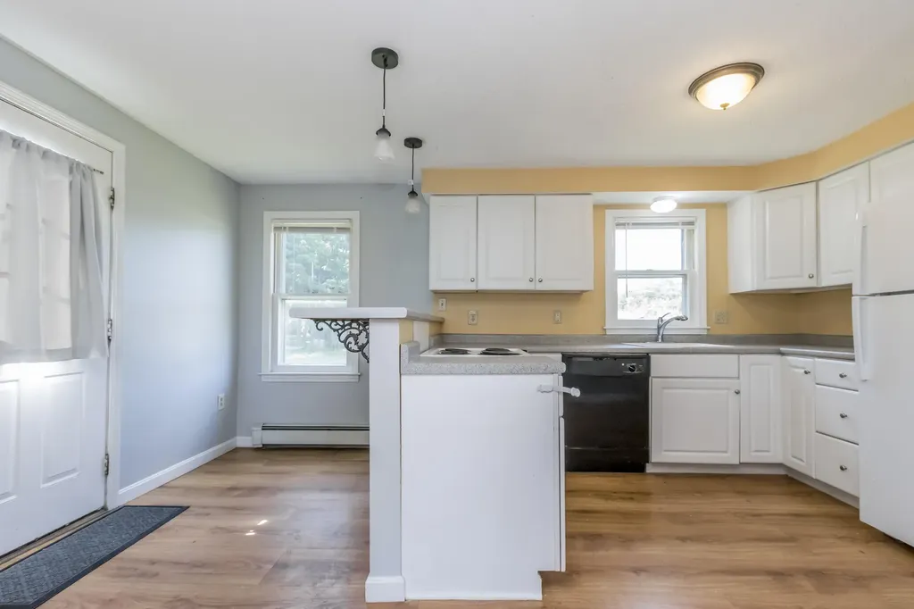 35 Sterling Drive Westbrook ME 04092