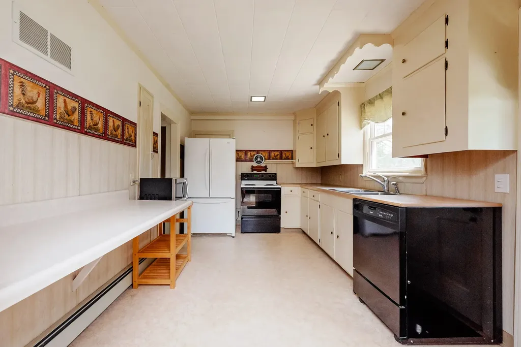 505 Fairbanks Road Farmington ME 04938